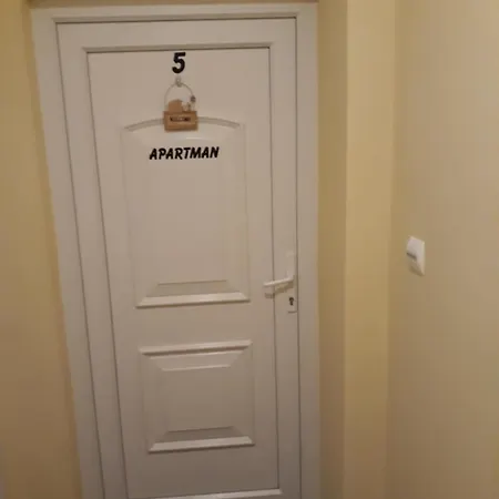 Apartment Hunyadi *