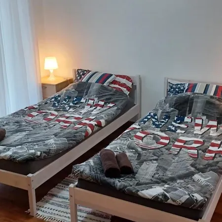 Hunyadi Apartman *